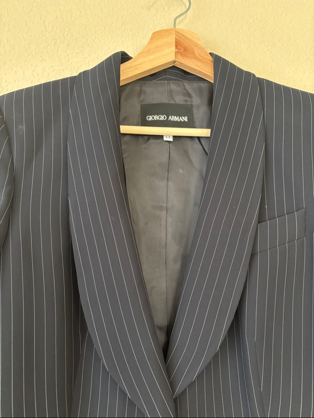 Giorgio Armani Navy Pinstripe Women's Single-Button Blazer and Pants Set - Picture 2 of 5